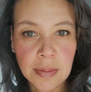 Meet your Posher, Breta